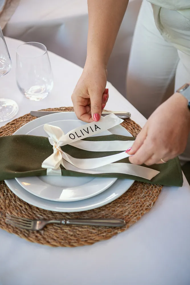 Table decoration at a wedding